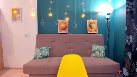 Chloe online show from 02-14-25, 08:42