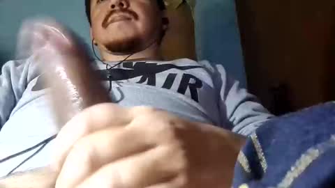 Snapshot of xmarcos30 chatting on 05-10-26, 07:13 xmarcos30 online show from 05-10-26, 07:13