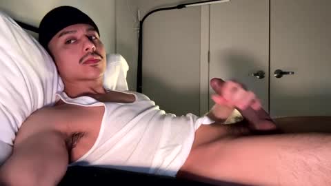 Snapshot of xmomentumx chatting on 12-08-24, 04:28 xmomentumx online show from 12-08-24, 04:28