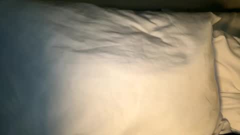 Snapshot of xmomentumx chatting on 02-21-25, 10:59 xmomentumx online show from 02-21-25, 10:59