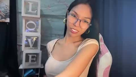 Snapshot of xmonica_cummerx chatting on 11-01-25, 09:11 Sweet Monica online show from 11-01-25, 09:11