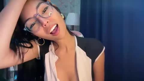 Snapshot of xmonica_cummerx chatting on 11-03-25, 08:59 Sweet Monica online show from 11-03-25, 08:59