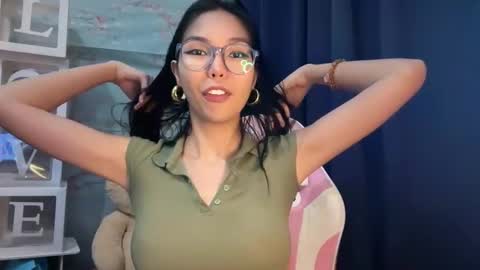 Snapshot of xmonica_cummerx chatting on 11-04-25, 09:08 Sweet Monica online show from 11-04-25, 09:08