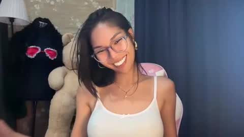 Snapshot of xmonica_cummerx chatting on 11-09-25, 09:07 Sweet Monica online show from 11-09-25, 09:07