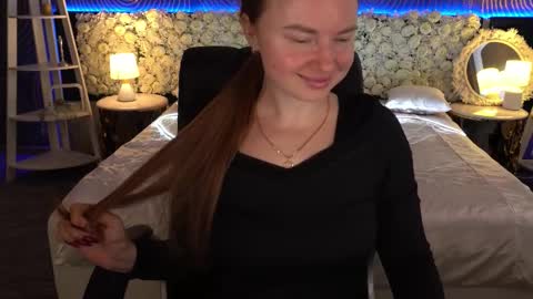 Monica online show from 01-17-26, 01:27