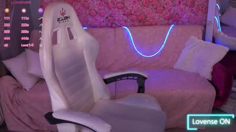 Monica online show from 03-27-26, 08:26