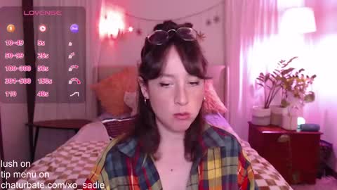 Snapshot of xo_sadie chatting on 09-21-25, 04:47 Xo Sadie online show from 09-21-25, 04:47