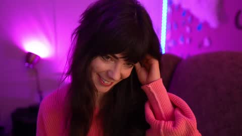 Bella Bondai online show from 12-18-24, 07:04