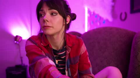 Bella Bondai online show from 12-29-24, 08:55