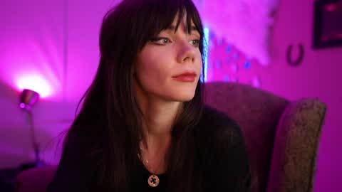 Bella Bondai online show from 01-15-25, 10:27