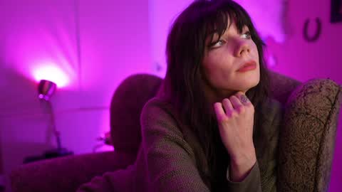 Bella Bondai online show from 01-20-25, 12:18