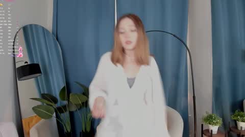 Snapshot of xohanna chatting on 09-09-25, 06:35 Milana online show from 09-09-25, 06:35