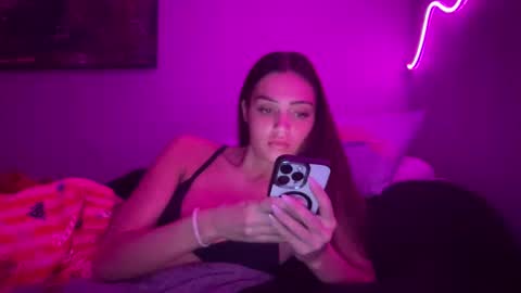 Harper  online show from 11-27-25, 01:18