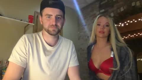 xoprincesspeachxo online show from 10-02-25, 12:17