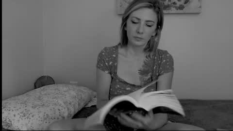 xpbunni online show from 09-09-25, 04:17