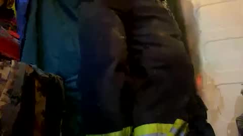 Xploringus online show from 10-28-25, 06:50