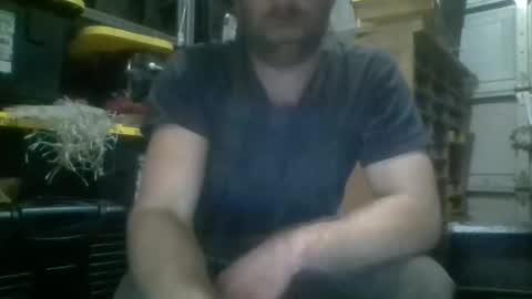 Xploringus online show from 11-10-25, 11:42