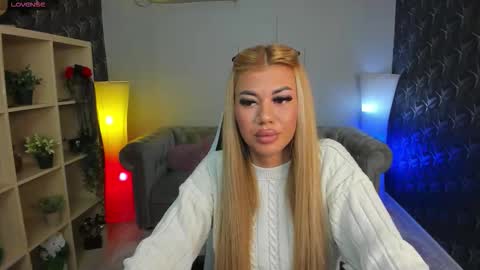 Snapshot of xpuka chatting on 11-01-25, 05:48 xpuka online show from 11-01-25, 05:48