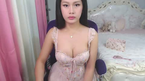 Cleo de nile online show from 06-13-26, 05:38