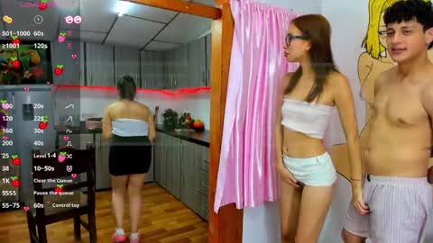 Snapshot of xsexys_girlsx chatting on 03-01-25, 05:52 xsexys girlsx online show from 03-01-25, 05:52