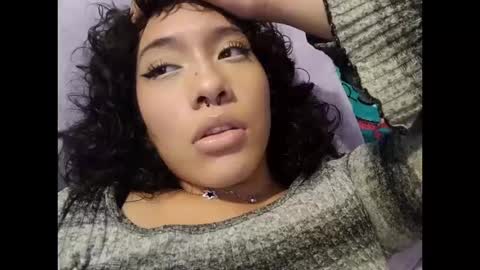 Snapshot of xsillymillyx chatting on 10-17-25, 03:31 Mille online show from 10-17-25, 03:31