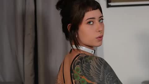 Blue online show from 04-27-26, 11:58