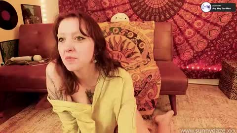 Sunny Daze online show from 01-17-26, 12:04