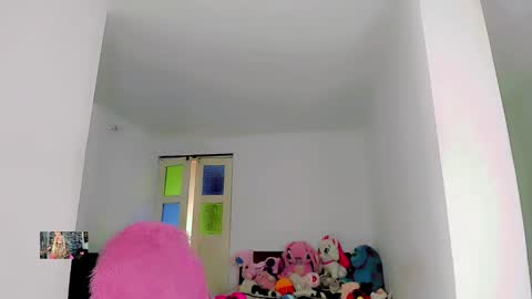 Snapshot of xthesexyboyx chatting on 02-13-25, 10:22 Femboy Exotic online show from 02-13-25, 10:22