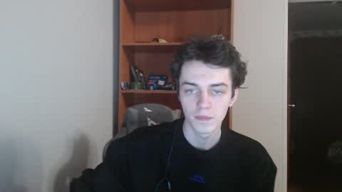 traqqq online show from 11-23-25, 08:19