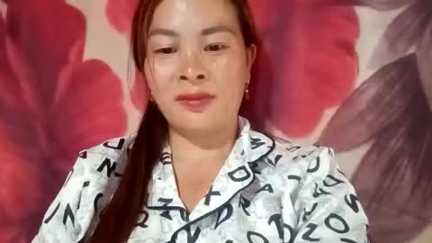 Snapshot of xuxulove00 chatting on 09-14-25, 05:39 xuxulove00 online show from 09-14-25, 05:39