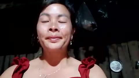 xuxulove00 online show from 06-08-26, 12:49