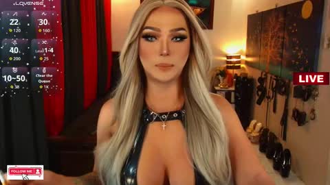 K E L L Y online show from 10-12-25, 04:22