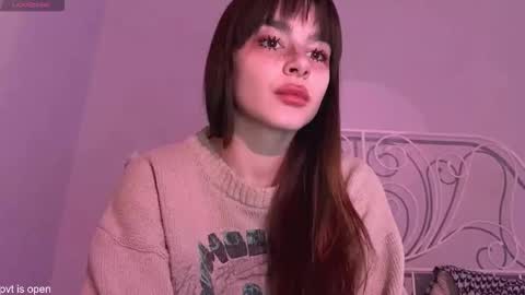 Snapshot of xx_lily chatting on 12-15-25, 12:26 Lily online show from 12-15-25, 12:26