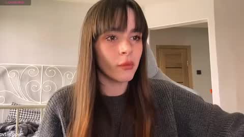 Lily online show from 04-28-26, 10:09