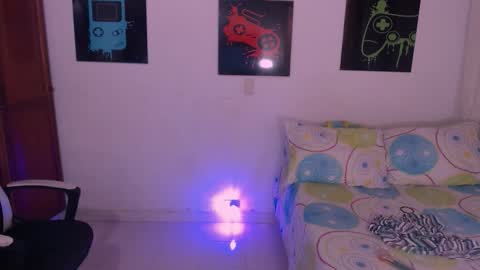 Snapshot of xx_x_mg chatting on 09-25-25, 06:00 Jacky online show from 09-25-25, 06:00