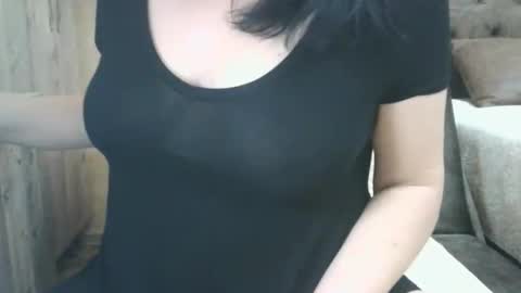 HotMomAlex online show from 01-18-26, 08:01