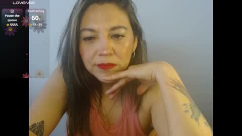 antonella online show from 10-21-25, 05:24