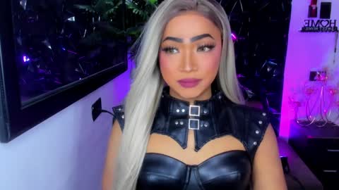 xxasian_goddessxx online show from 04-03-26, 08:12