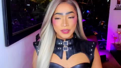 xxasian_goddessxx online show from 04-04-26, 03:27