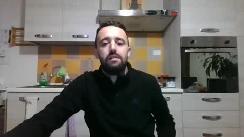 Snapshot of xxbadboyxx97 chatting on 11-17-25, 08:36 badboy online show from 11-17-25, 08:36