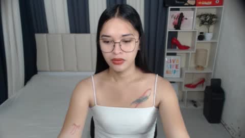 CHLOES ROOM online show from 09-22-25, 05:31