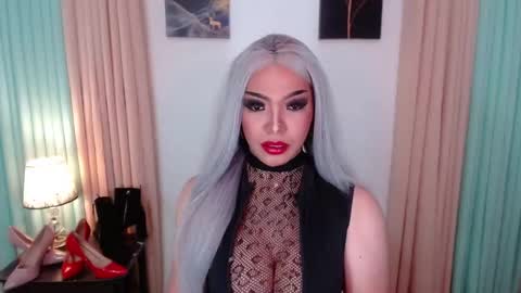 xxeroticdhaliaxx online show from 10-24-25, 08:00