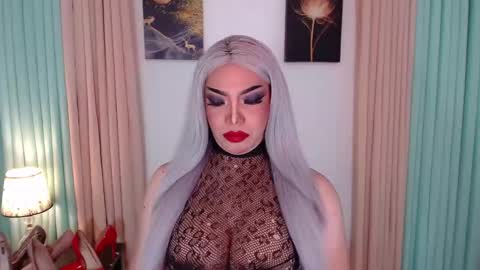 xxeroticdhaliaxx online show from 12-01-25, 12:37