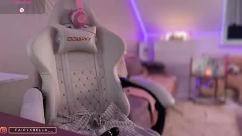 Snapshot of xxfairyxgiiirlxx chatting on 12-22-25, 08:55 xxfairyxgiiirlxx online show from 12-22-25, 08:55