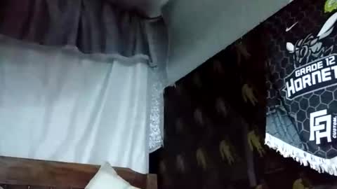 Sophie online show from 01-05-25, 06:02