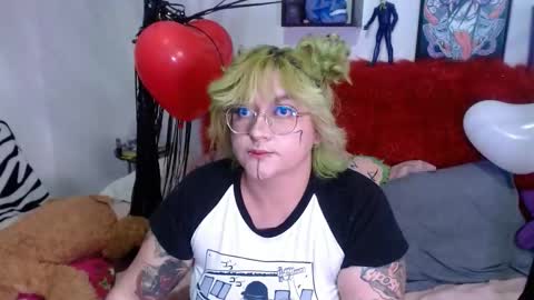 Snapshot of xxgreengoodxx chatting on 02-15-26, 08:38 xxgreengoodxx online show from 02-15-26, 08:38