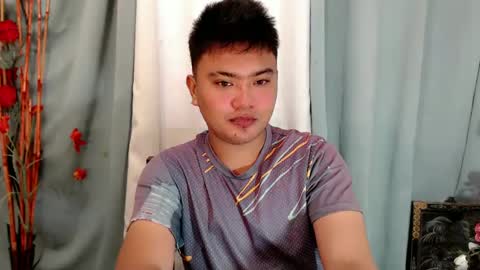 Snapshot of xxhotloyd_cummerx chatting on 03-01-25, 12:39 Loyd online show from 03-01-25, 12:39