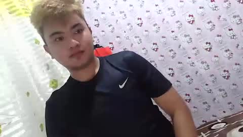 Snapshot of xxhotloyd_cummerx chatting on 09-23-25, 11:35 Loyd online show from 09-23-25, 11:35