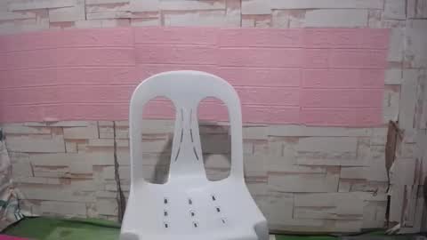 Snapshot of xxhott_ chatting on 09-21-25, 11:28 xxhott_ online show from 09-21-25, 11:28