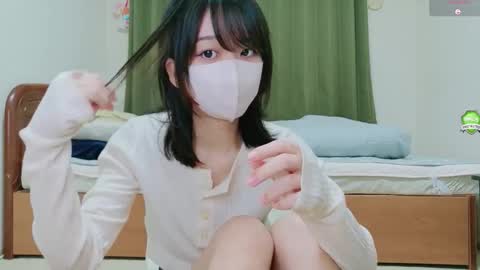 xxinoxx online show from 11-17-25, 03:23